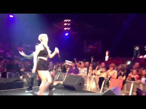 Taylor Jones and Lasgo - Something Live (Belgium JIMFEST)