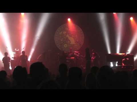 MELTIN' feat. La Shneck - Au Nom du Père HD (Live La Cartonnerie 2011 w/ GROUNDATION)