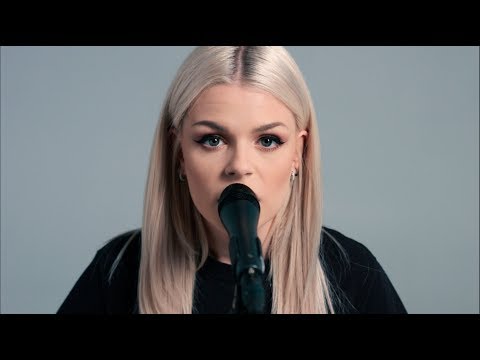 Someone You Loved - Lewis Capaldi (Cover By: Davina Michelle) Someone You Loved - Lewis Capaldi (Cover By: Davina Michelle)