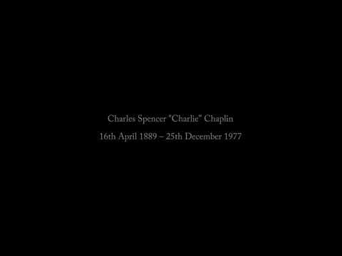 Charlie Chaplin swallowed by a factory machine - modern times (1936)