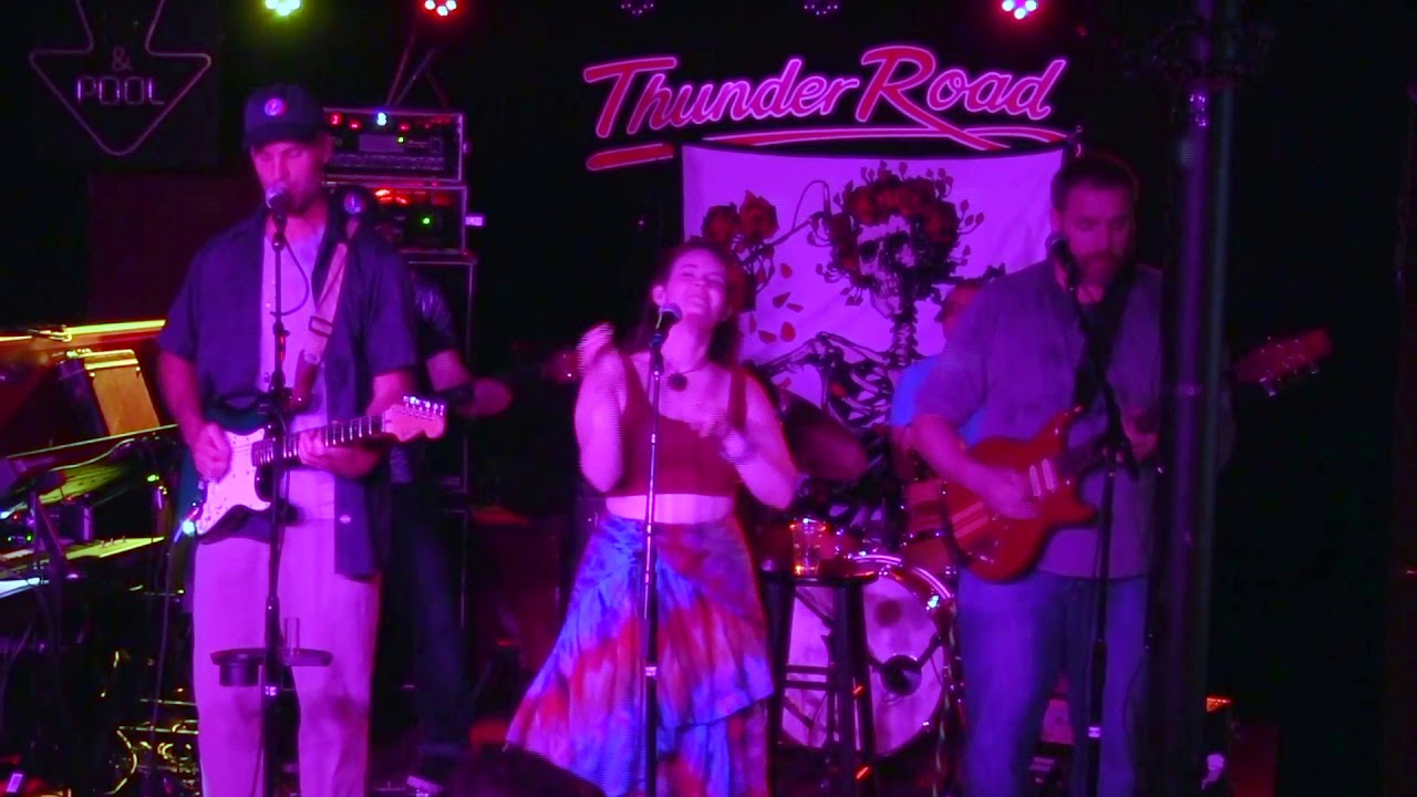 Promotional video thumbnail 2 for Skull & Roses