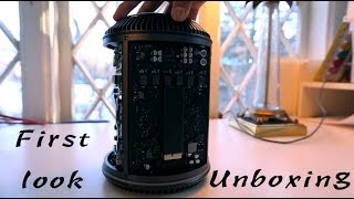 Mac Pro Unboxing and First Look