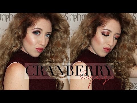 BEAUTY | Festive Winter Make-Up Tutorial with Cranberry Eyes