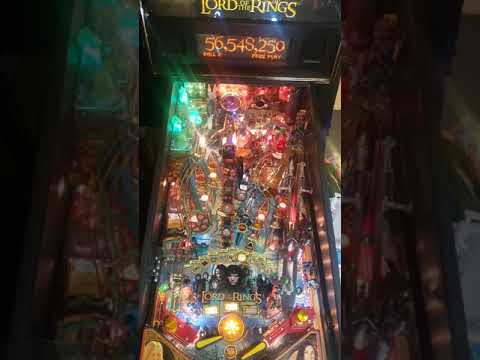 Lord Of The Rings pinball gameplay
