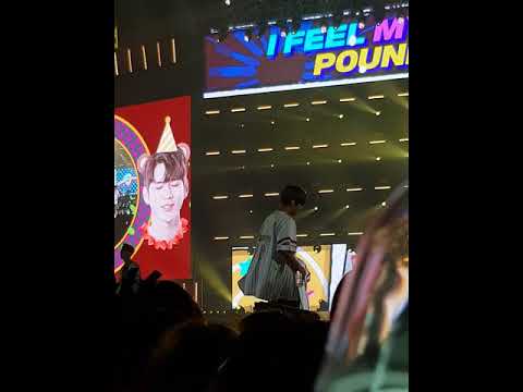 180713 Wanna One in Singapore - WANNABE (Minhyun focus)