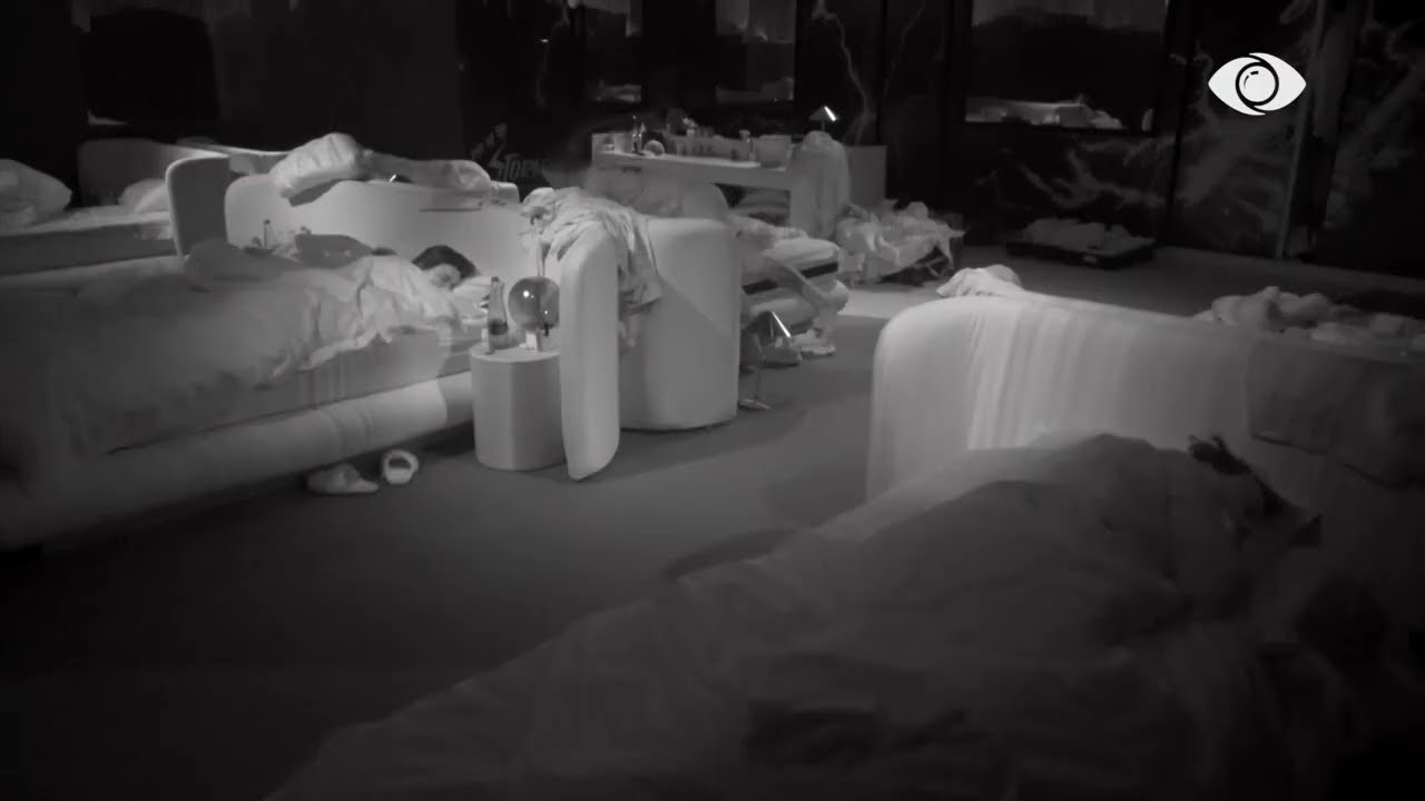 “Njëri të fërkon kokën”/ G Bani-Danjës: Ke flirtuar me Laertin…