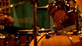 Download lagu Anji - Dia - Rock Cover by Jeje GuitarAddict ft Resnu Andika Swara (of Last Crying) mp3 Download lagu Anji - Dia - Rock Cover by Jeje GuitarAddict ft Resnu Andika Swara (of Last Crying) mp3