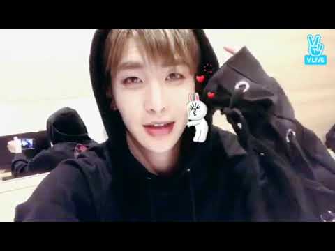 [ENG SUB] 180127 UP10TION XIAO V LIVE - 마지막재울거야....