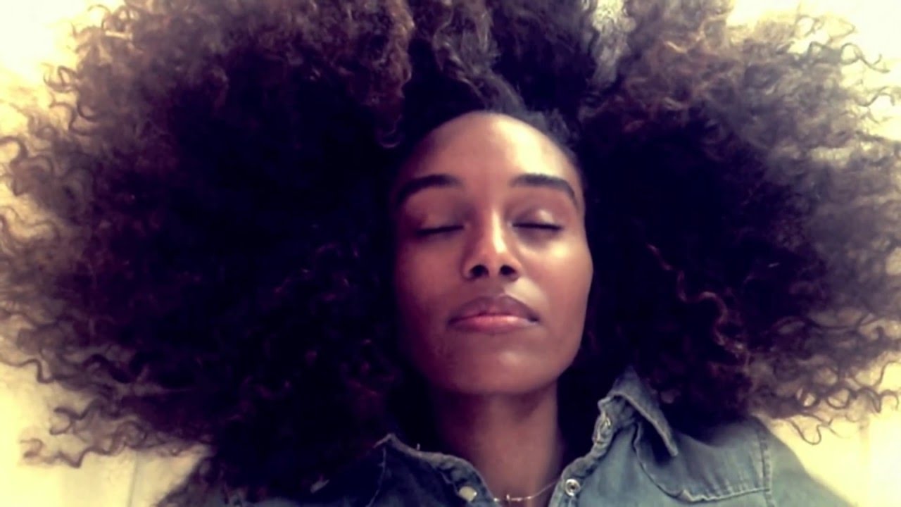 The Bullitts – “World Inside Your Rainbow”