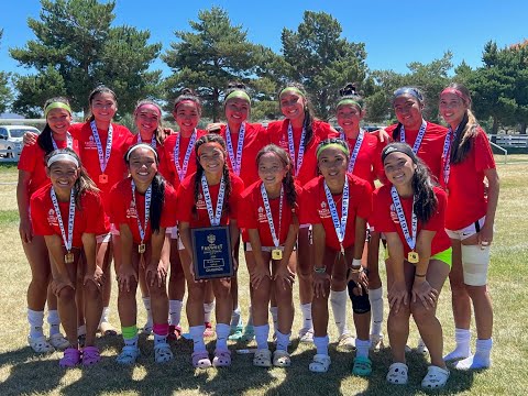 2022 Jun 20-26 USYS Far West Regional Championships.  Carly Cormack #10.  Leahi SC '06 Premier.