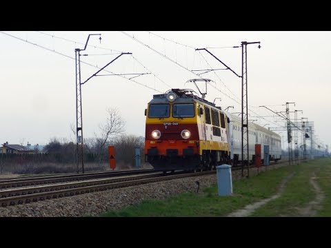 [PKP IC] EP09-046 z 3-wagonowym IC Malczewski