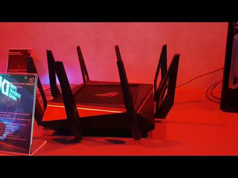 ASUS ROG Rapture GT-AX11000 Close-up (Gamescom 2018)