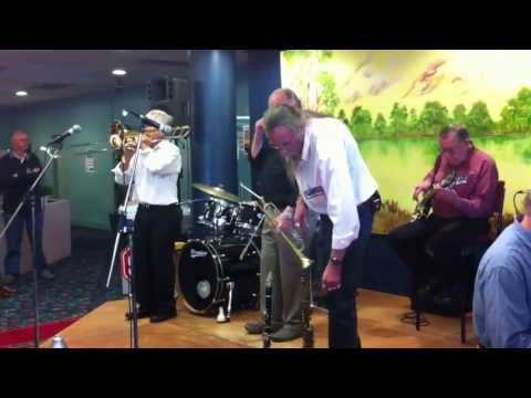 download lagu mp3 mp4 Riviera Jazz Band, download lagu Riviera Jazz Band gratis, unduh video klip Riviera Jazz Band