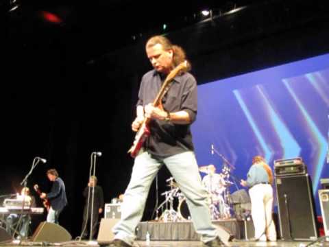 Atlanta Rhythm Section , So Into You with amazing guitar solo.