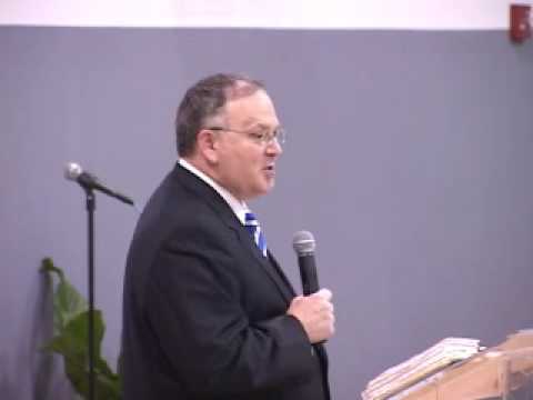 Tommy Tenney at New Day Christian Church. " Build An Altar" Part 1
