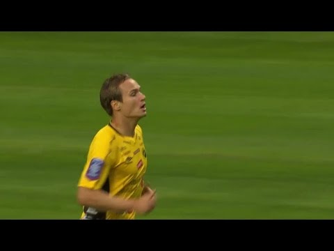 Viktor Prodell reducerar för Elfsborg efter Arber Zenelis fina förarbete - TV4 Sport