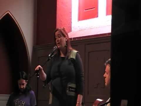 Irish Traditional song. After Aughrims great disaster. Noirin Lynch. Ennis Trad festival 2012