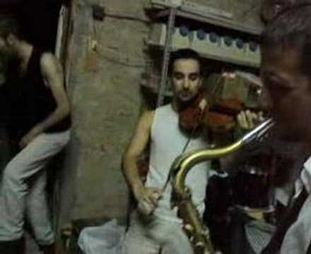 Joe Busted Band feat. Darione