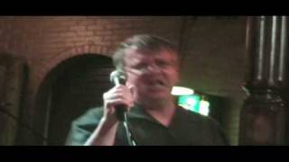 "sleeping on your couch": Matt Sherwood - live at the Mad Moose, Binghamton, New York (10/14/2008)