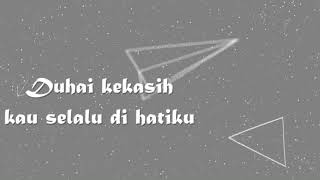 Download lagu Lirik Achie - Memori Indah mp3