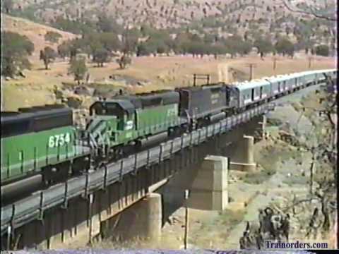 Classic Railroad Series 51 - Circus Train on Tehachapi August 17, 1992.
