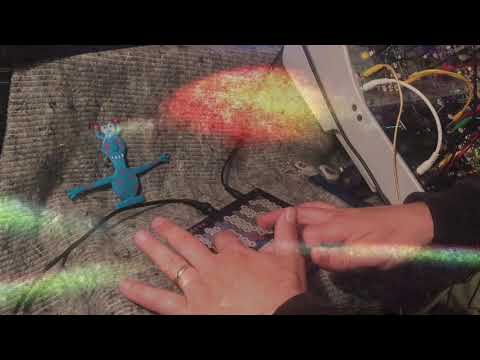 The Hyve Synths - Build and Sound Demo