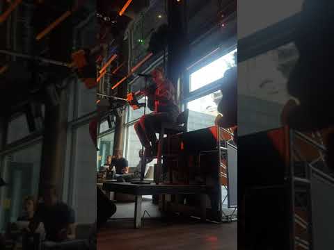 Leonore Bartsch - the Pearl 9