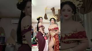 Mamah dan Tante pakai Baju Adat uhhhhh? #fypシ #fyp #tiktok #shorts #youtubeshorts #bigbang #bigbank