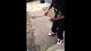 NoSleevez doing street magic in the streetz (magic) (science)