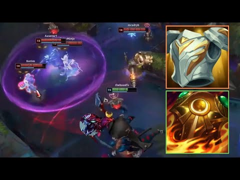 Sunfire Aegis Cho'Gath with Yuumi attached: