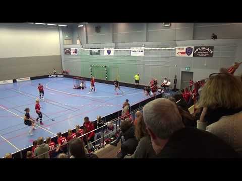 171126 Damer Div.1 Marstrands IBK - Lindås IBK (5-4 ef) Per3b