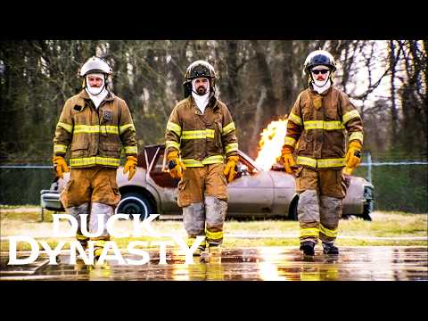 The Robertsons Try New Jobs (So You Don’t Have To) | Duck Dynasty