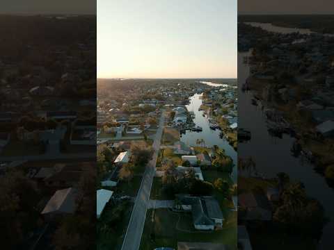 Cinematic Real Estate Tour – Fort Myers Shores