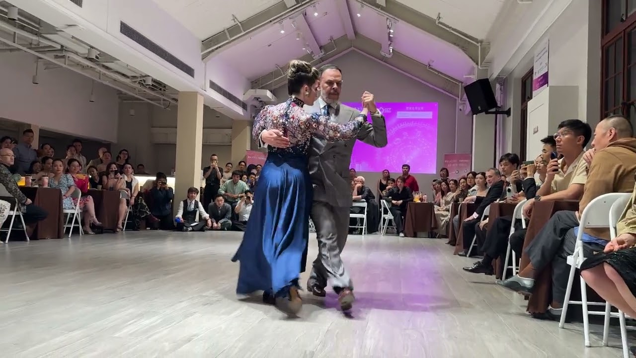 Video thumbnail for Fabian Peralta & Josefina Bermudez - Shanghai , Jun 2025 1/4