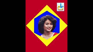 Download lagu Aku tak ingin sandiwara - Betharia Sonatha mp3 Download lagu Aku tak ingin sandiwara - Betharia Sonatha mp3