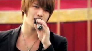 DBSK - Bolero (Live at Unversal Studios Japan).mp4