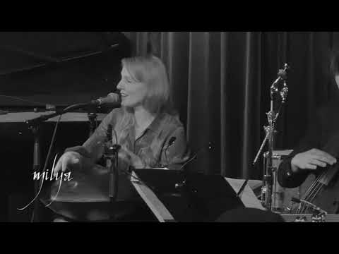 MILYA live in der Esse Winterthur,