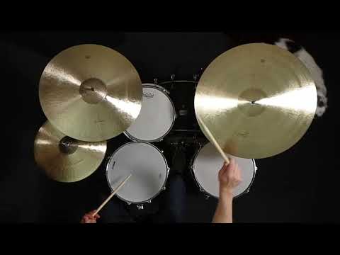 Royal Cymbals Cymbal Craftsman Crash Ride Cymbal 22" 2601 grams