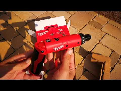 Аккумуляторная отвертка, крут. мом. 5 Нм, MILWAUKEE M4 D-202B 4933440475 Аккумуляторная отвертка, крут. мом. 5 Нм, MILWAUKEE M4 D-202B 4933440475