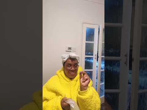 SIS MELLY - Upenyu mutoro