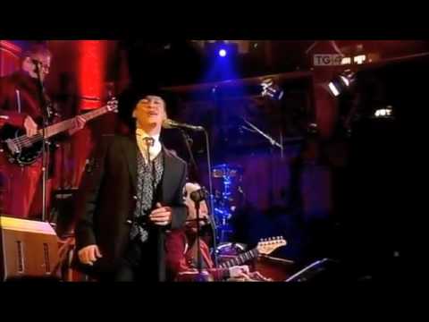 Robert Mizzell.Alcohol of fame.