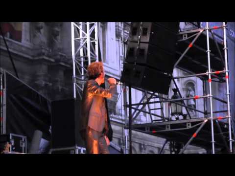 ARTHUR H LIVE IN PARIS AU FESTIVAL FNAC LIVE LE 21 JUILLET 2012