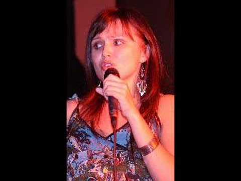 Street life - Anna Sochacka (live)