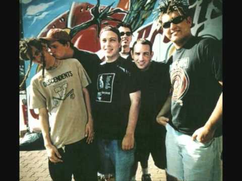 Less Than Jake - Pete Jackson is getting....