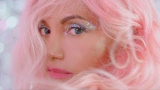 Videoklip: Dara Rolins - Zákon s textom piesne Videoklip Dara Rolins - Zákon s textom piesne