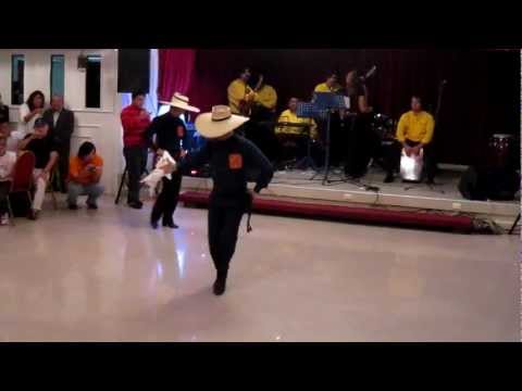 RICARDO LLERENA Y KOKI BETETA - ZAPATEO TRUJILLANO EN ANTA FUSION