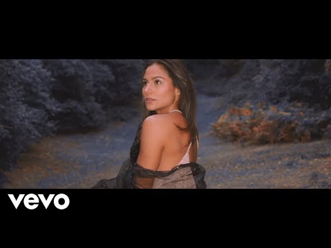 download lagu mp3 mp4 King Of My Castle Charming Horses, download lagu King Of My Castle Charming Horses gratis, unduh video klip King Of My Castle Charming Horses