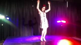Patti Peters performs "I Won't Dance/Mas Que Nada"
