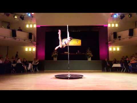 20170211 Yvonne Haug Pole (and) Sports Show