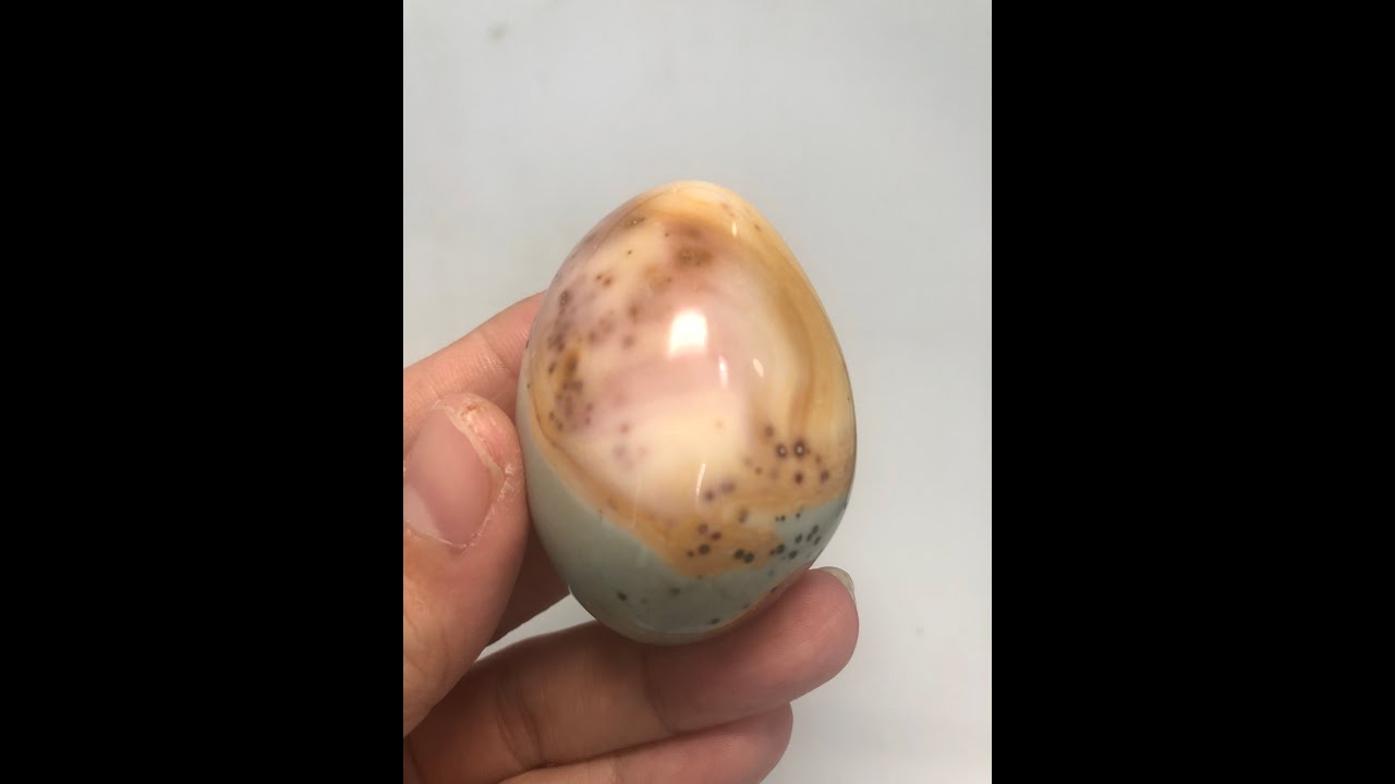 87g Polychrome Jasper Palm Stones